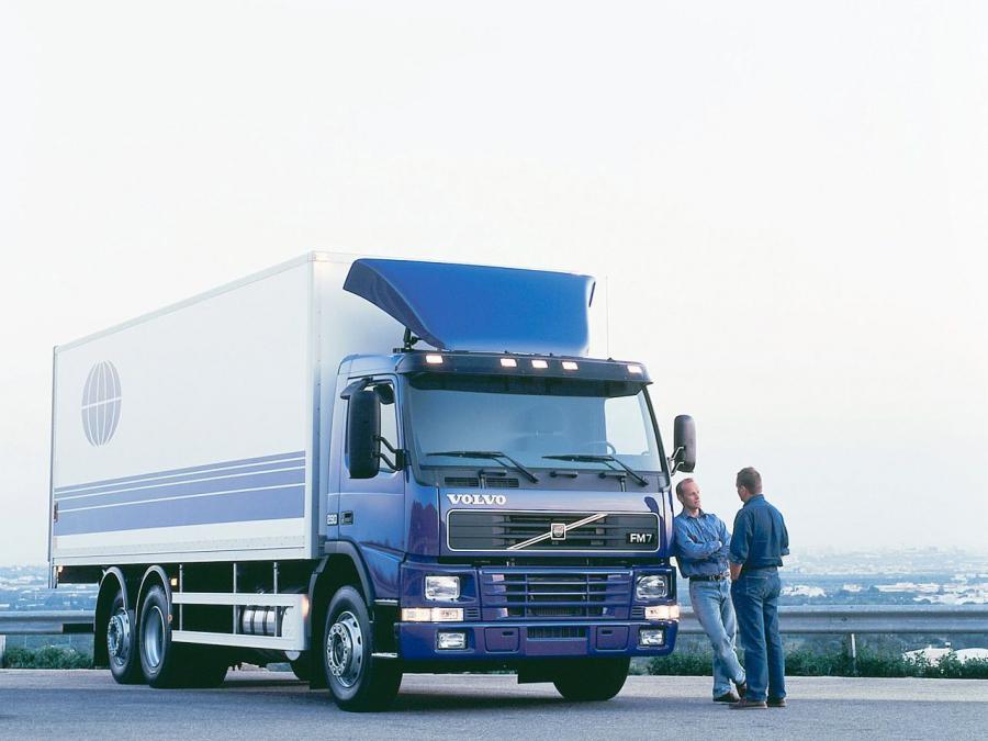  Volvo FM7 6x2 1998 года  (фото 4 из 4)